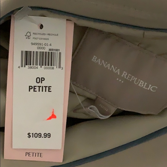 Banana Republic Coat and Skirt beige - Picture 5 of 6